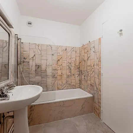 Exceptional Sea View Апартаменты *