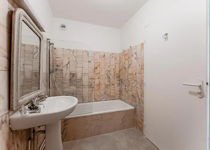 Exceptional Sea View Apartment *